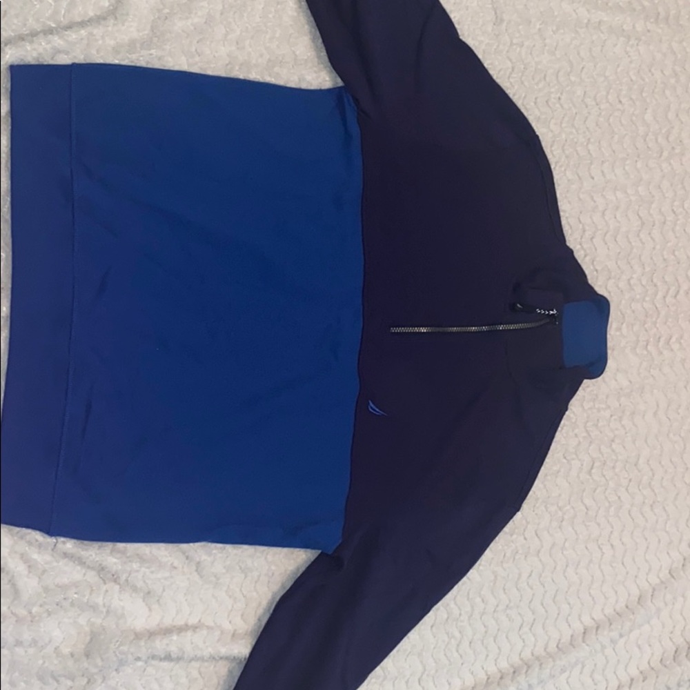 Blue nautica pullover
